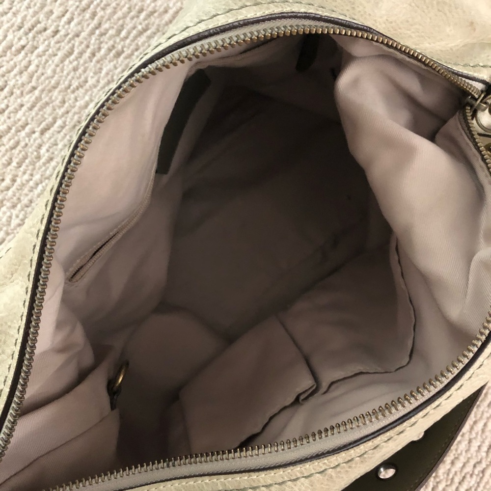 Coach purse - Picture 3 of 4